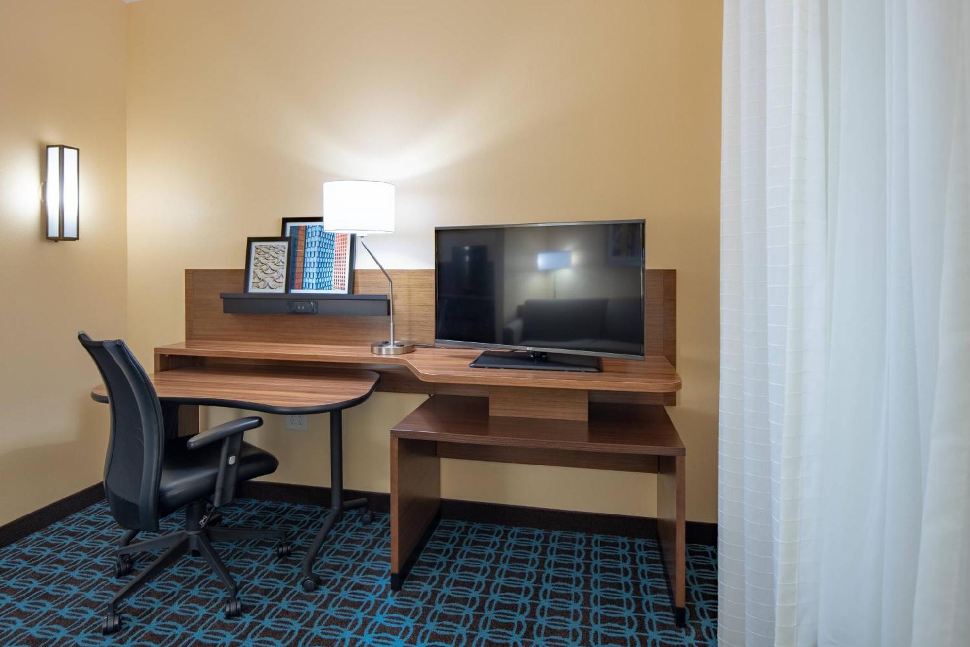 Fairfield Inn & Suites By Marriott Terrell Extérieur photo