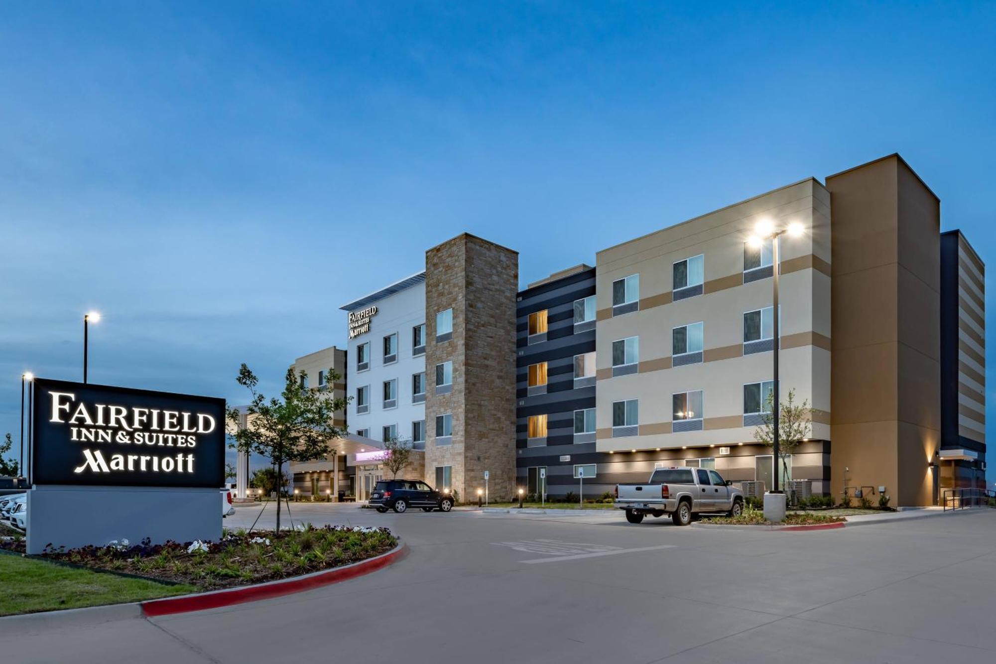 Fairfield Inn & Suites By Marriott Terrell Extérieur photo